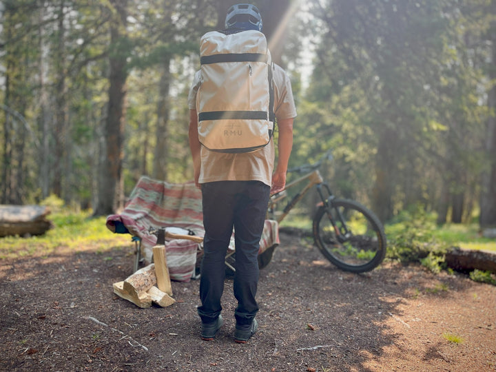 Mountain Briefcase 40L