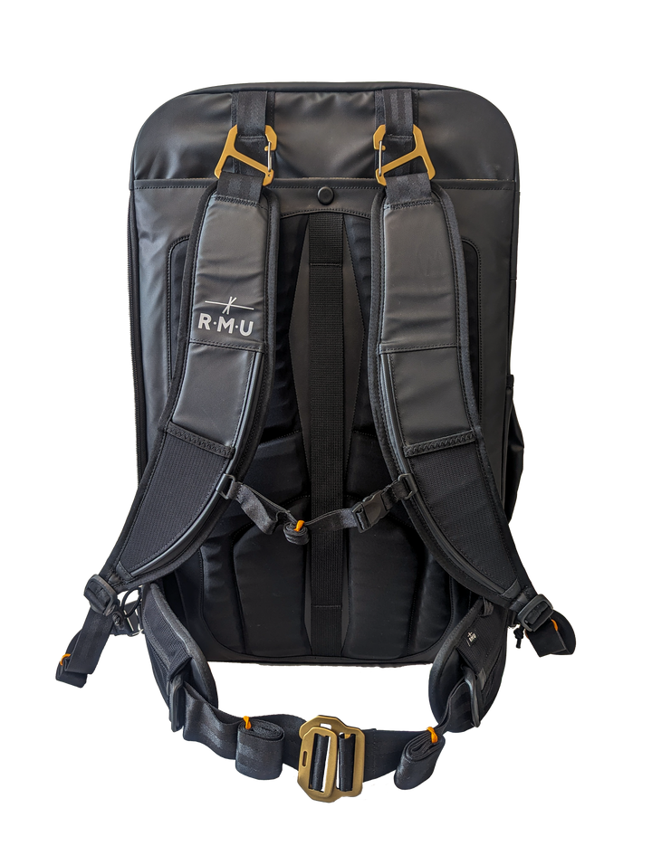 Mountain Briefcase 40L