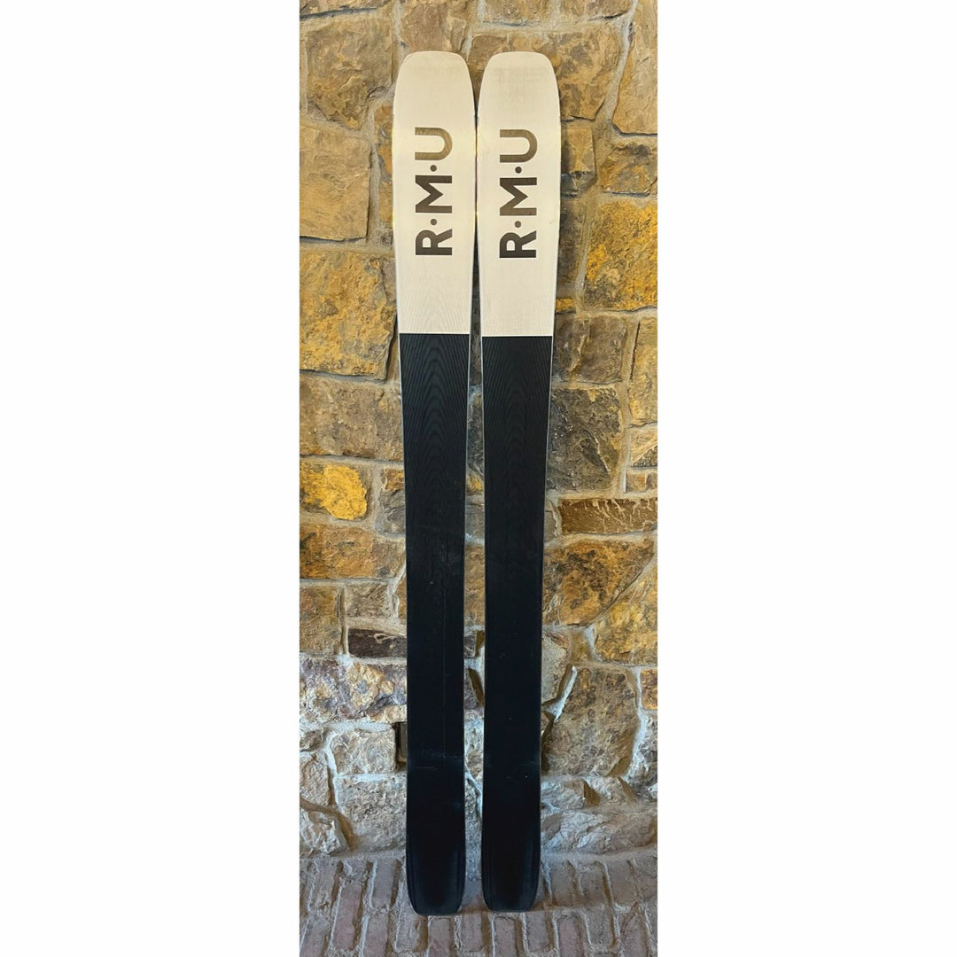 2025 Professor 121 188cm Demo - Unmounted